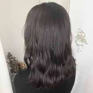 セミロング カラー fio マナミのヘアスタイル