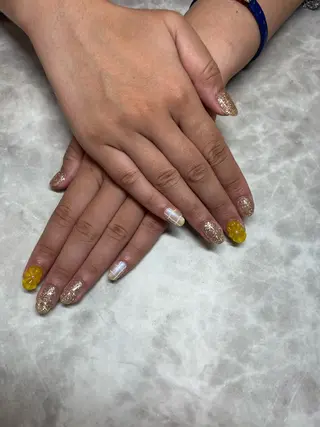 ネイル Rich to半田店所属・榊原 千莉のネイルデザイン