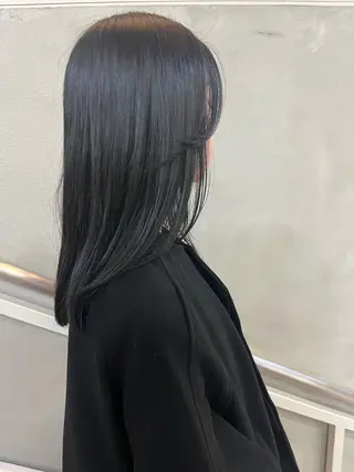 ミディアム カラー 𝜗𝜚髪質改善/ Keina𝜗𝜚のヘアスタイル