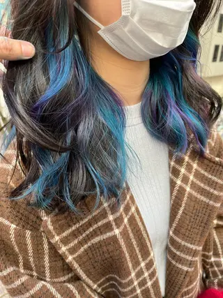 セミロング カラー 原宿サロン代表 デザインカラー伊藤卓のヘアスタイル