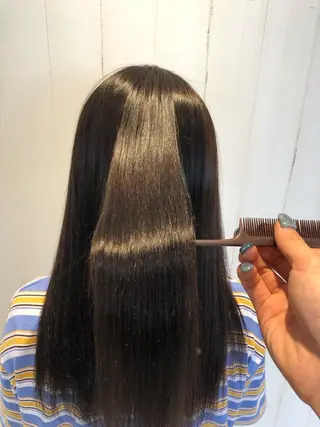 ロング Moana by HEADLIGHT 川口店所属・川口髪質改善ウルトワ 🌈毛島健樹🌈のヘアスタイル