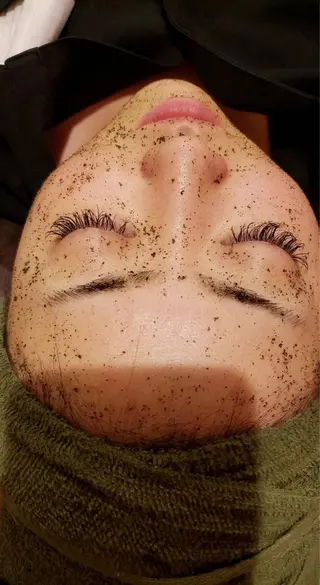 【リベルハーブピーリング認定店】敏感肌・美白脱毛専門店Dione立川店所属・Dione 立川店のエステ・リラクイメージ