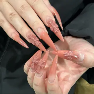 ネイル Nailist Amiのネイルデザイン