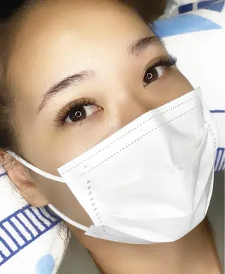 マツエク・マツパ eyelashsalon CREA所属・藤川 あゆみの眉毛・アイブロウイメージ