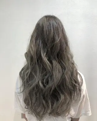 ロング カラー 鈴木 じゅんやのヘアスタイル