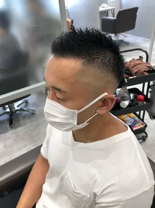 ショート カラー パーマ メンズ kiitos所属・関西センターパート メンズモデル募集のヘアスタイル