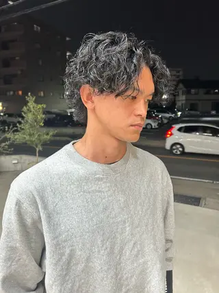 パーマ メンズ 纐纈 大和のヘアスタイル