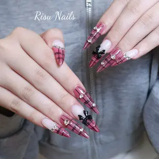 ネイル Risu Nails Salon 代々木所属・リス ネイルのネイルデザイン