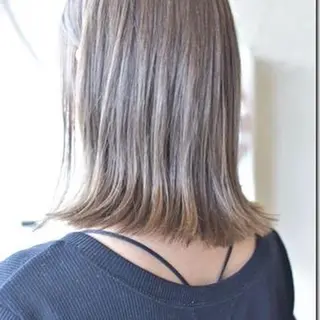 ミディアム カラー Ichimura yurieのヘアスタイル