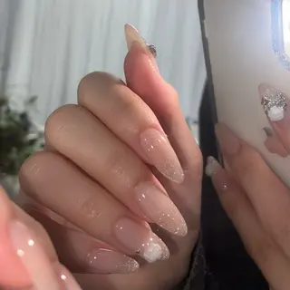 ネイル enu所属・mana 🎀のネイルデザイン