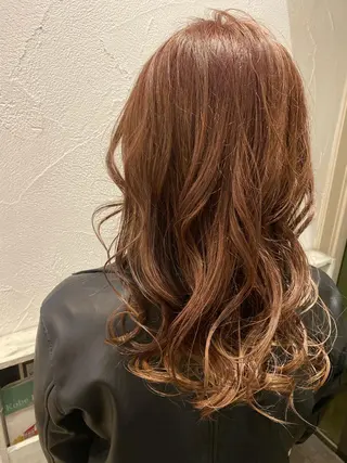 セミロング カラー La  SHE's 天王寺店所属・マルヤマ リナのマツエク・マツパデザイン