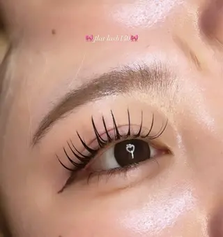 マツエク・マツパ 𝑎𝑧𝑢𝑠𝑎 束感まつ毛🎀のマツエク・マツパデザイン