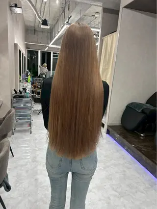 ロング カラー パーマ 𝑲𝒊𝒏𝒈 𝑴𝒂𝒚𝒖🌺のヘアスタイル