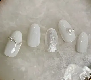 ネイル 【Alice】 小山のネイルデザイン