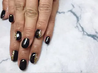 ネイル ネイルリボン 受付スタッフのネイルデザイン