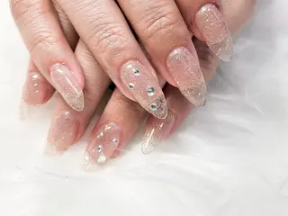 ネイル 矢野 美希のネイルデザイン