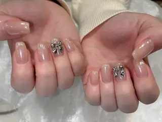 ネイル RAY＋beauty 豊田丸山　小島あいののネイルデザイン