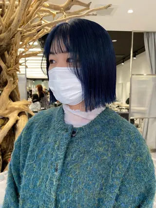 ミディアム 透け感ベージュ ／ミハルのヘアスタイル