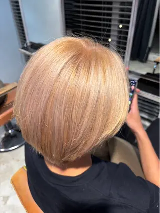 ショート 絶対綺麗な暖色カラー 🎯あります✨増渕✨のヘアスタイル