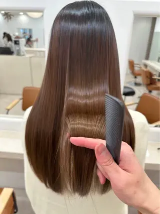 ロング ダイキ/ 艶感カラー✨️のヘアスタイル