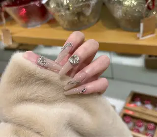 ネイル u1salon所属・ゆい ユイのネイルデザイン