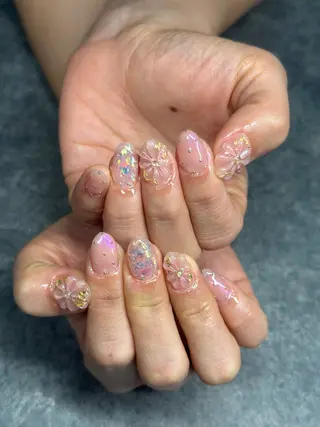 ネイル シャインネイル所属・伊藤 くるみのネイルデザイン