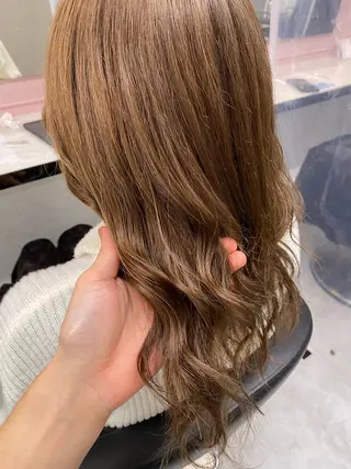 セミロング カラー ヘアアレンジ ダブルカラー 韓国ヘアKYONのヘアスタイル
