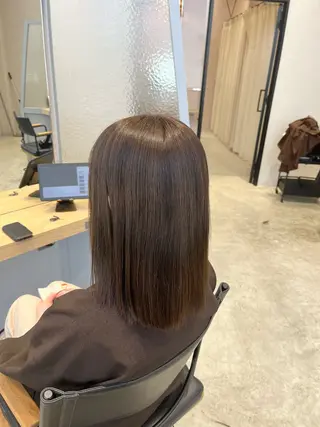 カラー 福島 果音のヘアスタイル