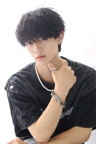 ショート カラー パーマ メンズ [渋谷美容師] 玲弥のヘアスタイル