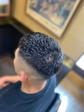 ショート パーマ メンズ BLAZEMAN所属・石毛 李奈のヘアスタイル