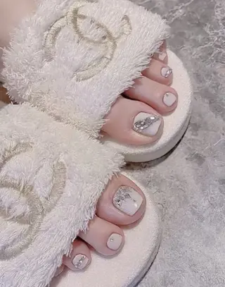 ネイル N. サロン所属・Theone栄店 田口のネイルデザイン