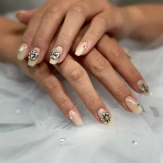 ネイル see nail所属・see nailのネイルデザイン