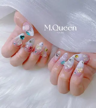 ネイル MQueen ネイルサロンマルのネイルデザイン