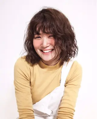ミディアム 美容室gross所属・渕本 瑠世のヘアスタイル