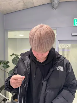 カラー 艶 ケアブリーチ 🎀🩵RISAのヘアスタイル