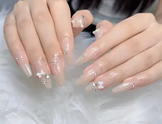 ネイル Lenie Nailsのネイルデザイン