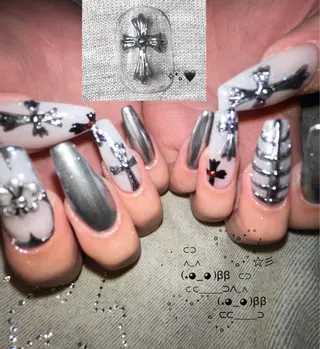 ネイル Maya 📍niconailのネイルデザイン