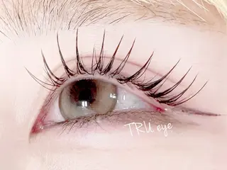 マツエク・マツパ TRU NAIL&EYE 光の森店所属・髙宗 ひかりのマツエク・マツパデザイン