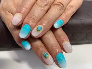 ネイル Mule Beauty Salon所属・ミュール ビューティーサロンのネイルデザイン