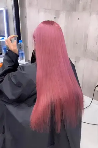 ロング カラー ヘアアレンジ メンズ のん🎀ハイトーン/ レイヤーカット🐳のヘアスタイル