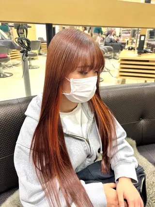 ミディアム 暖色ｶﾗｰ/ﾚｲﾔｰ ｶｯﾄ/Yunaのヘアスタイル