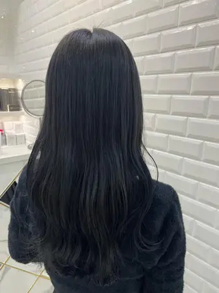 ロング カラー 新井 凪のヘアスタイル