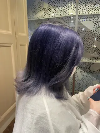 ミディアム ヘアアレンジ 頭から整える美容師 松田のヘアスタイル