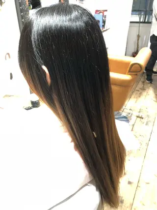 セミロング ナカオ ヤストシのヘアスタイル