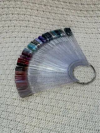 ネイル FERNA フェルナのネイルデザイン