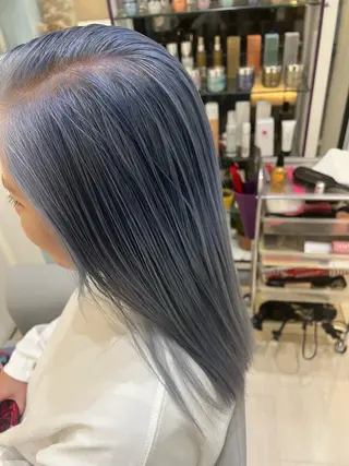 セミロング カラー パーマ ヘアアレンジ 堀井 凌平のヘアスタイル