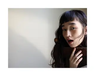 ロング カラー CYAN.矢場町店所属・三代 ゆりあのヘアスタイル