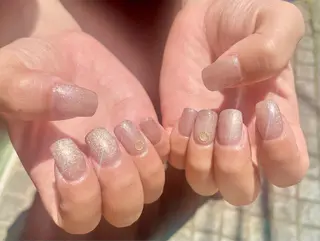 ミディアム nail salon see.所属・nailist sariのネイルデザイン