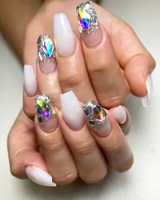 ネイル nailALBA 安蒜良彰のネイルデザイン