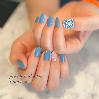 ネイル KOMINE TOMOKOのネイルデザイン